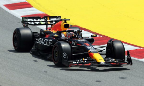 F1, Grand Prix Ισπανίας: Διατήρησε τα ηνία στο FP2 ο Φερστάπεν (vid)